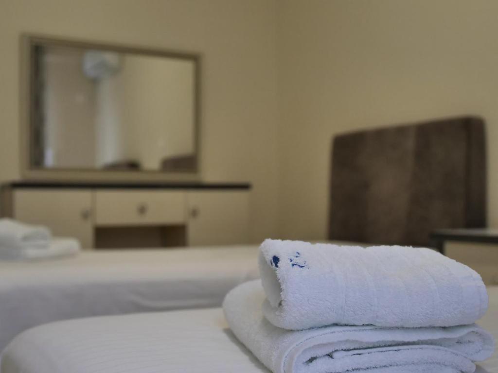 Himara Royal Hotel Eksteriør bilde