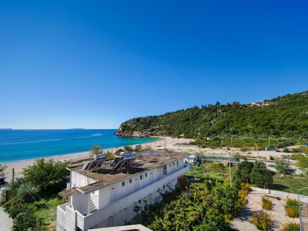 Himara Royal Hotel Eksteriør bilde