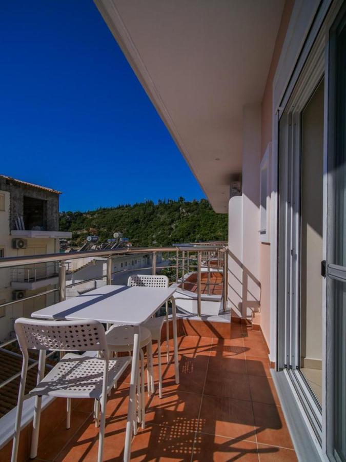 Himara Royal Hotel Eksteriør bilde