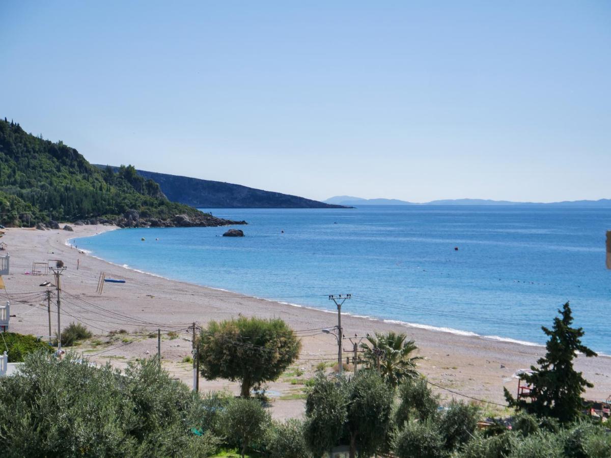 Himara Royal Hotel Eksteriør bilde