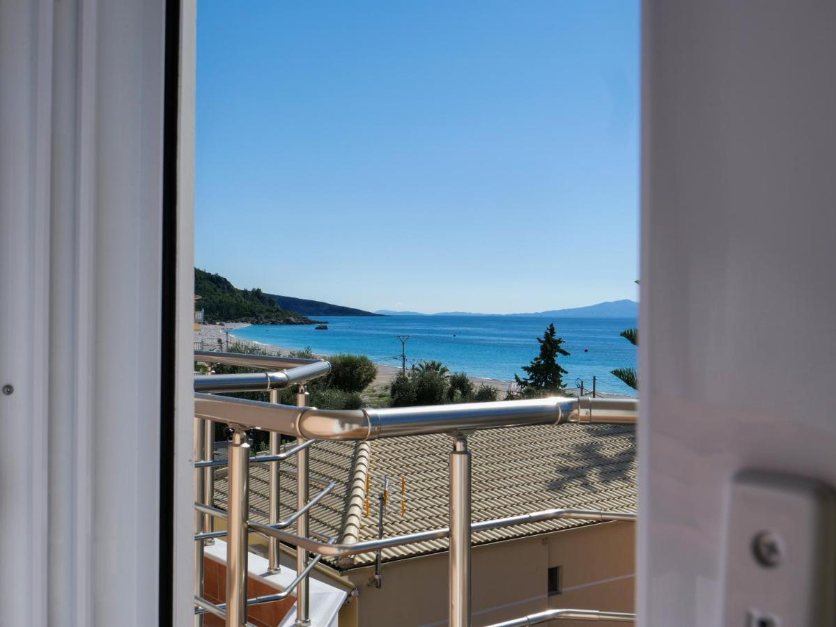 Himara Royal Hotel Eksteriør bilde