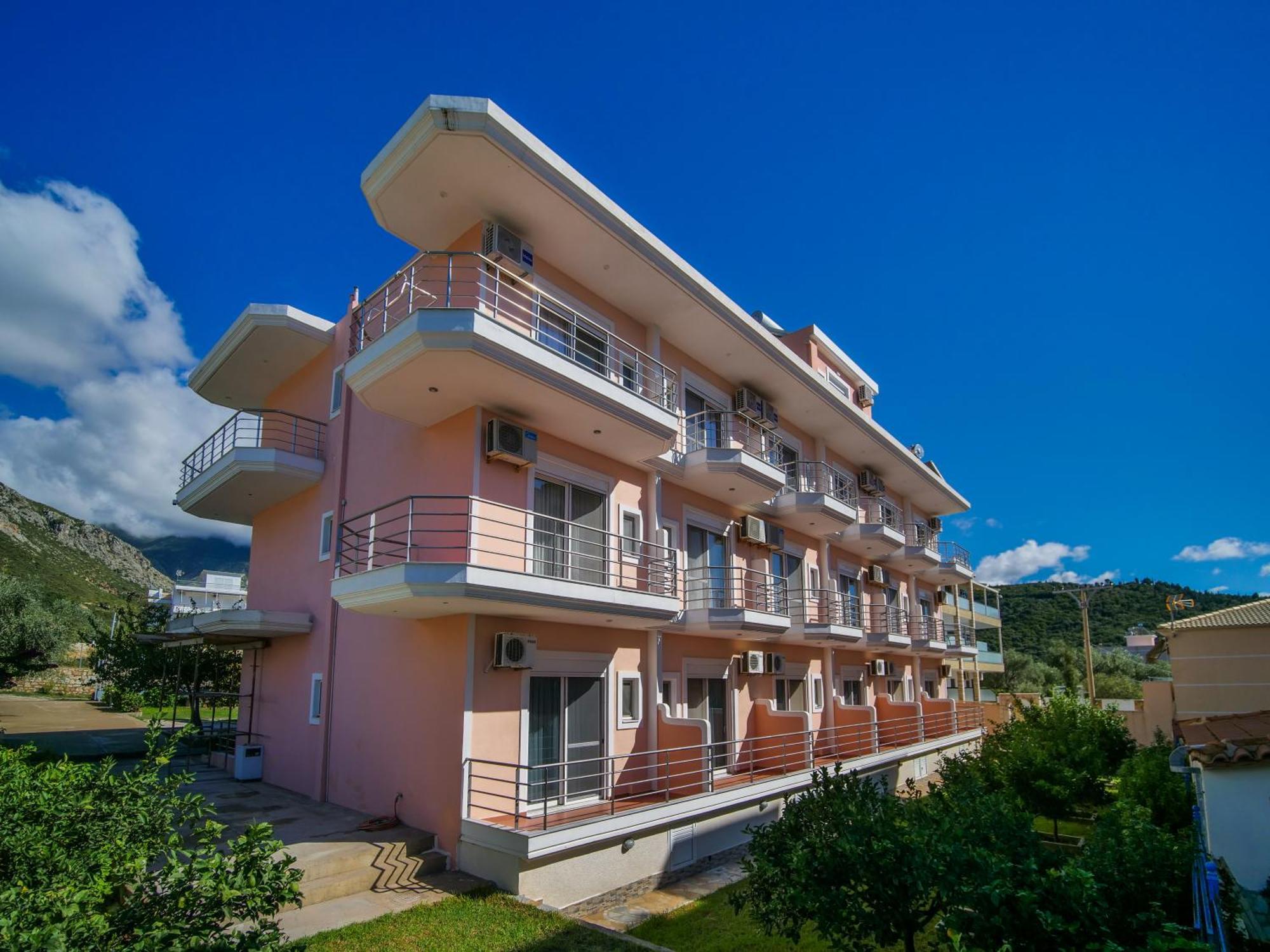 Himara Royal Hotel Eksteriør bilde