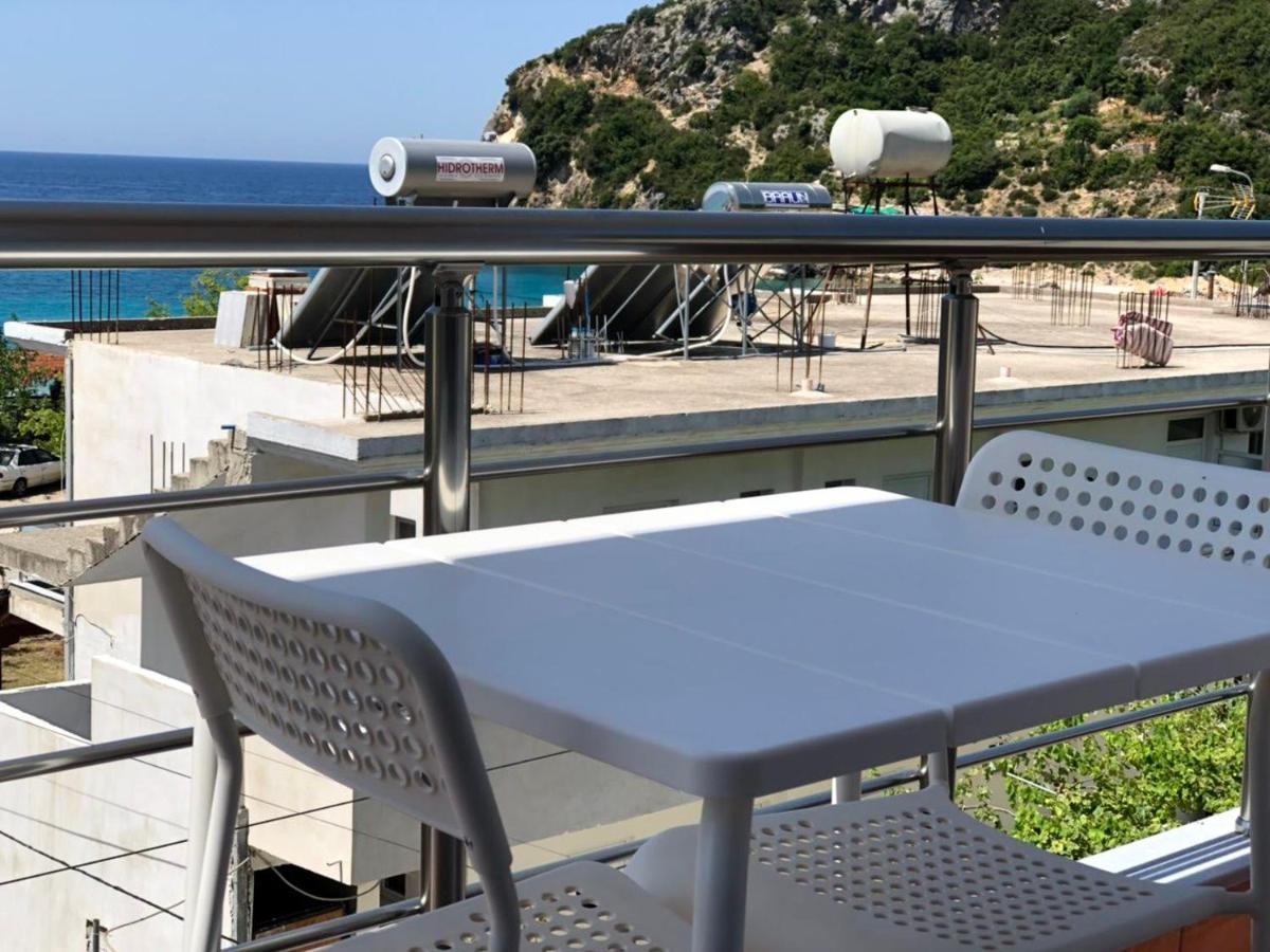 Himara Royal Hotel Eksteriør bilde